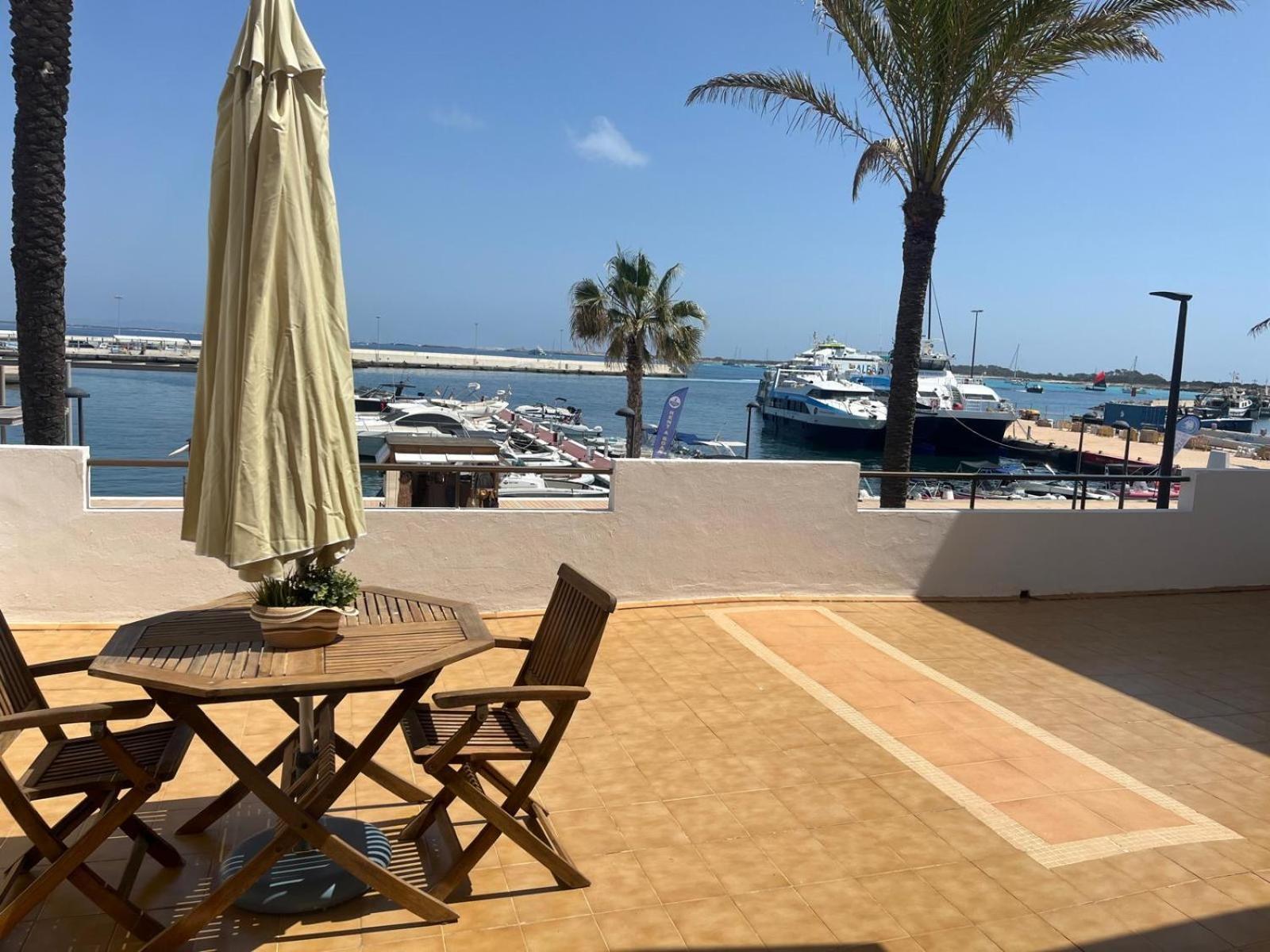 Apartamentos Mar I Vent Puerto De La Savina  Exterior foto